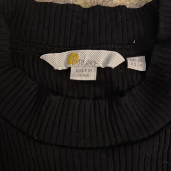Boden short sleeve ribbed mock turtleneck black stretch top 14 - Picture 2 of 4